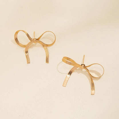 Riley Ribbed Bow Earrings