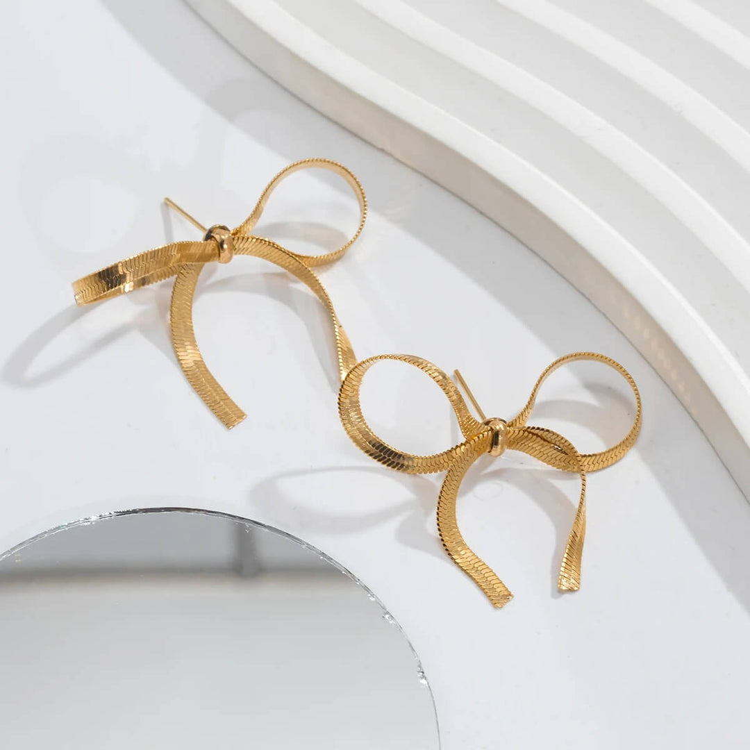 Riley Ribbed Bow Earrings