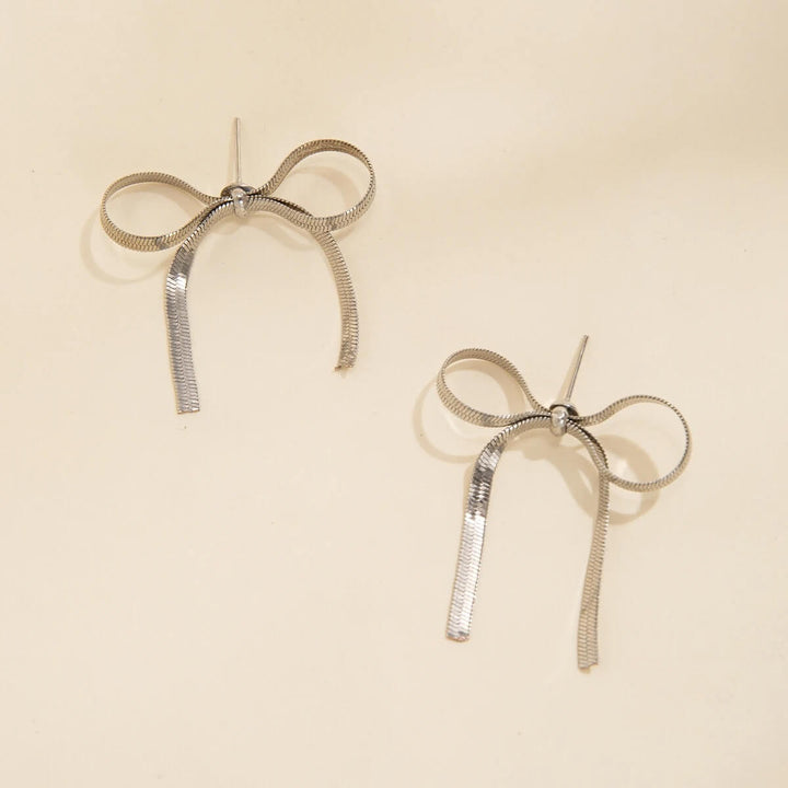 Riley Ribbed Bow Earrings